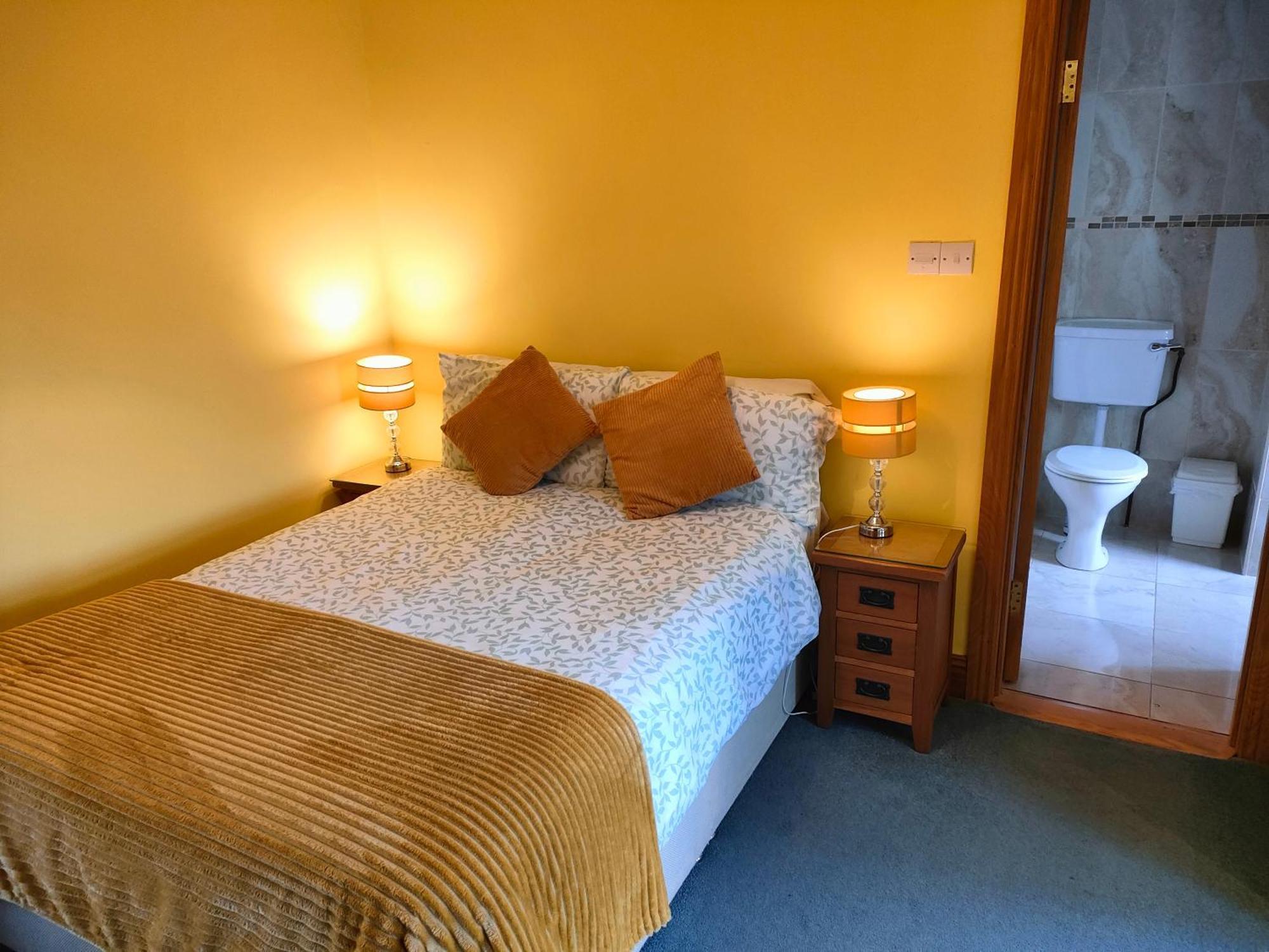 Bertra House B&B Уестпорт Екстериор снимка