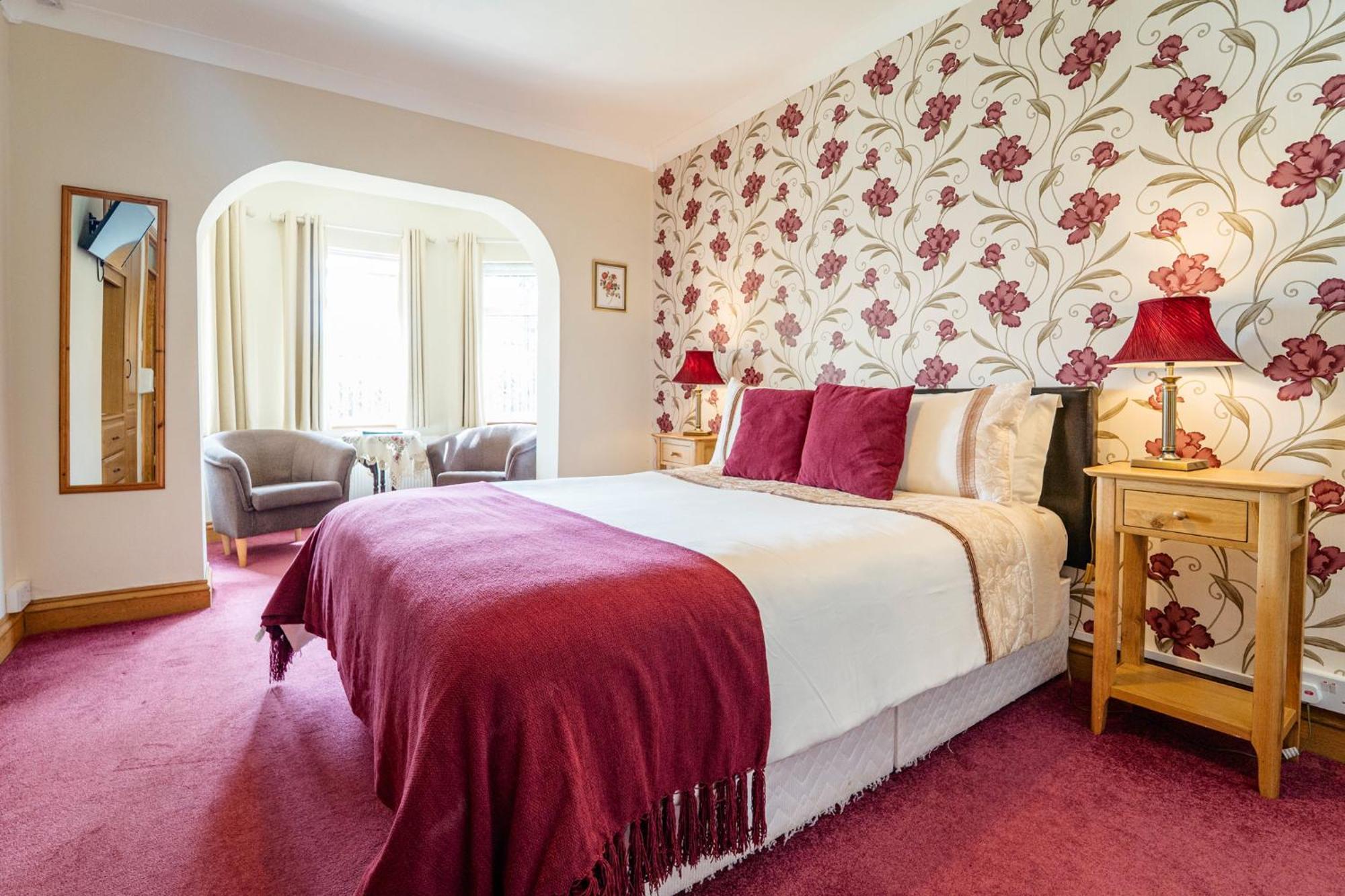 Bertra House B&B Уестпорт Екстериор снимка