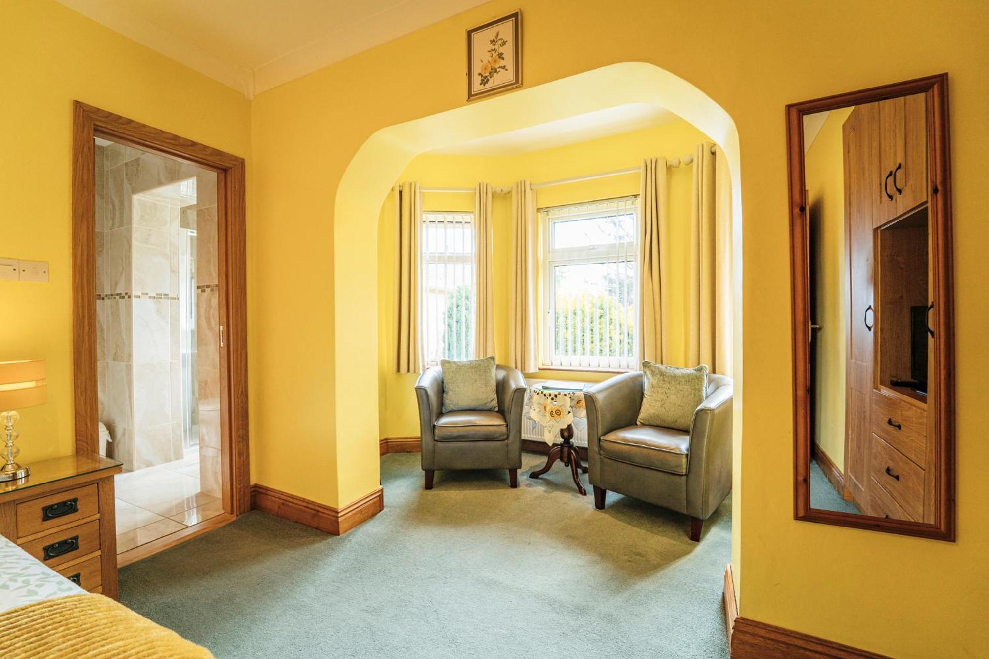 Bertra House B&B Уестпорт Екстериор снимка