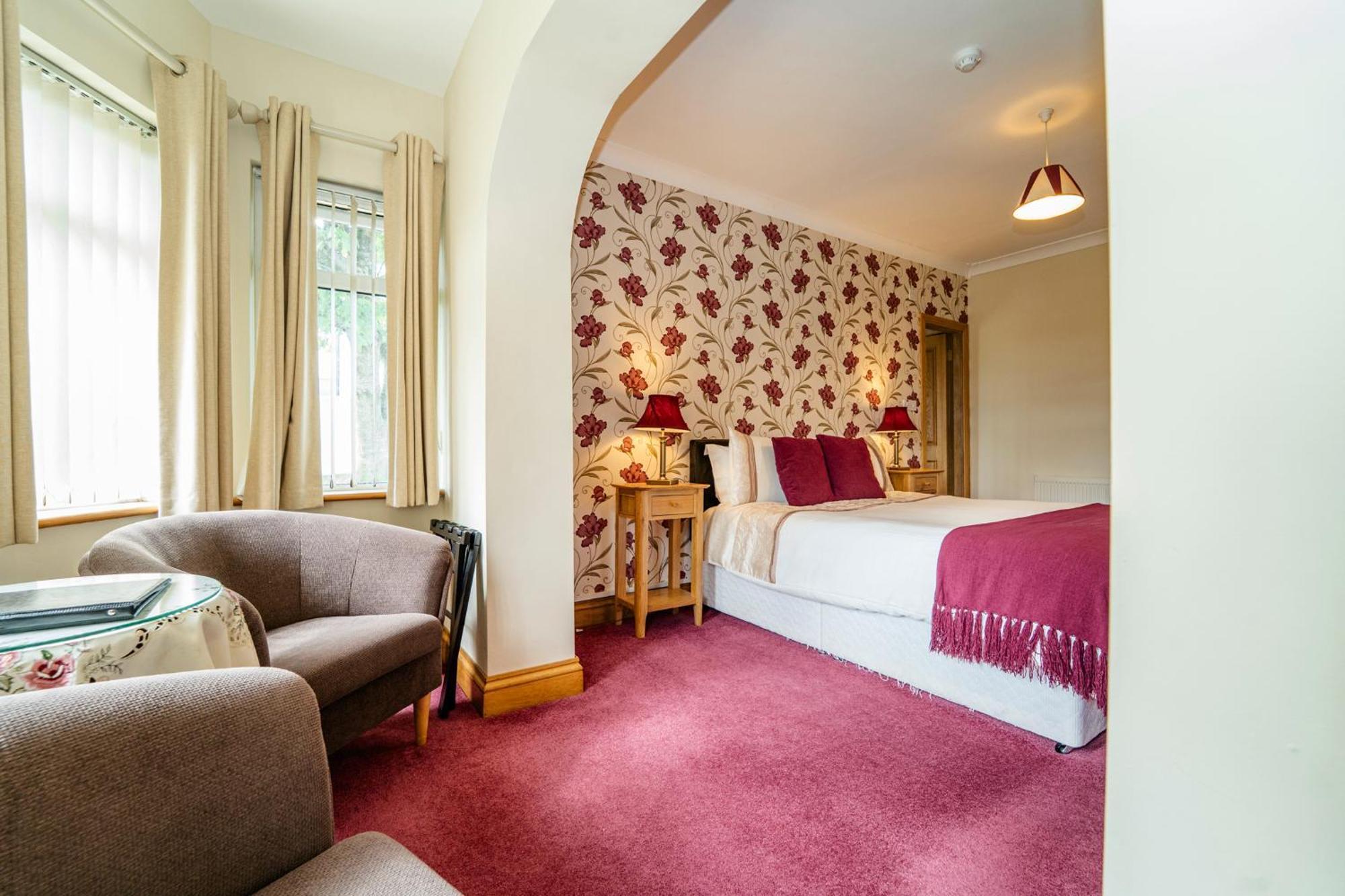 Bertra House B&B Уестпорт Екстериор снимка