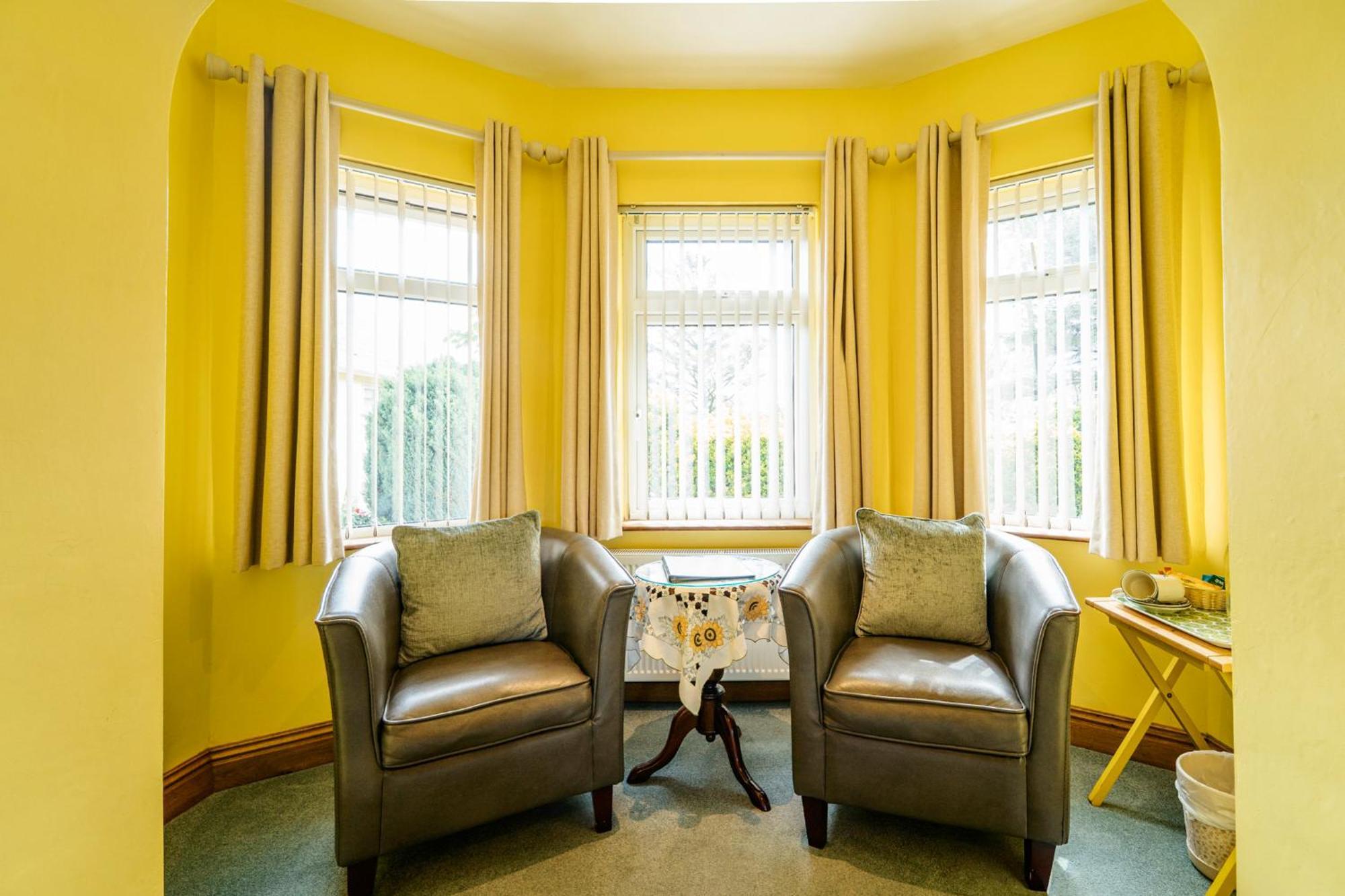 Bertra House B&B Уестпорт Екстериор снимка